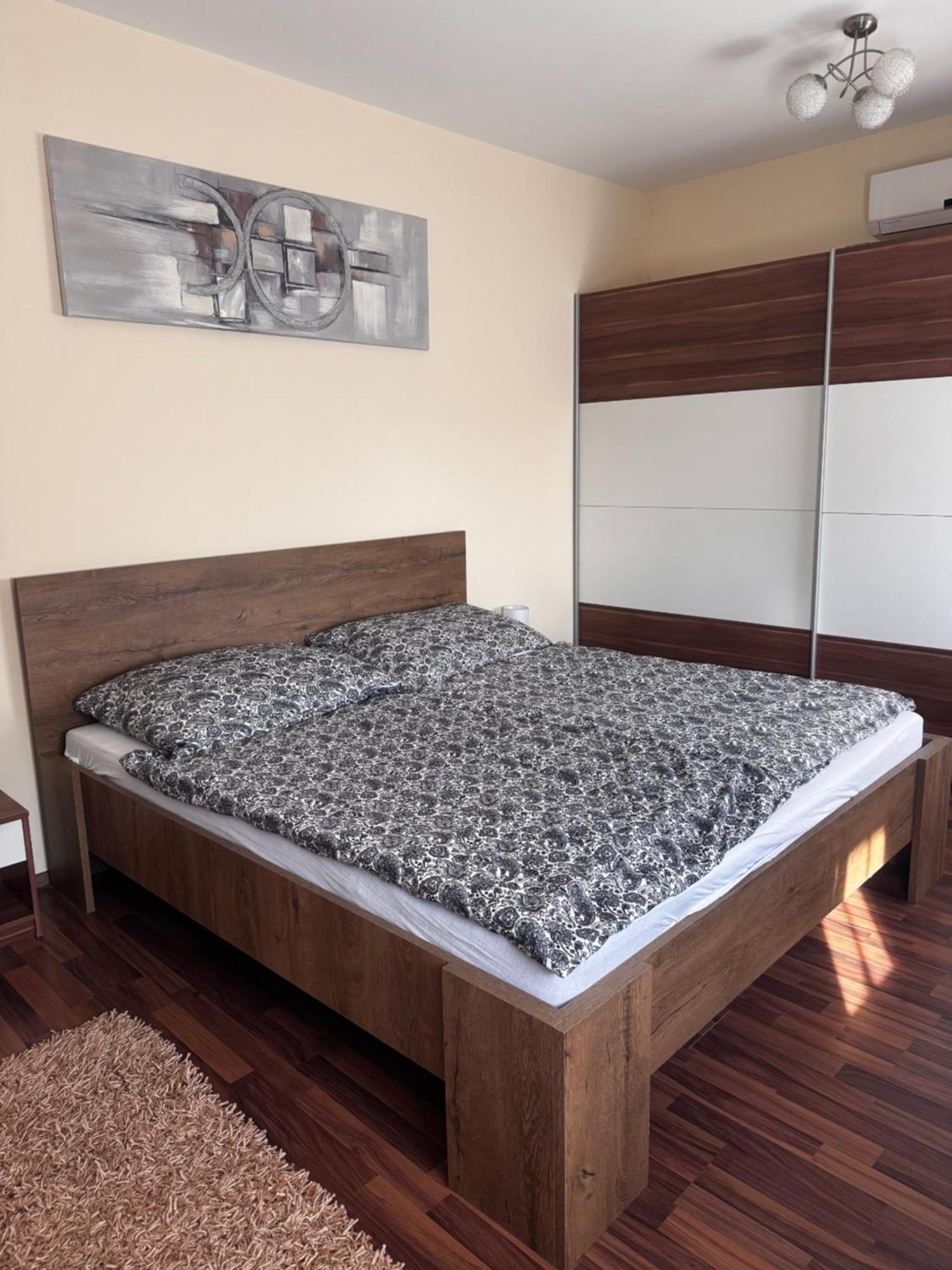 Appartement Airport Road/Reptér közeli ház privát parkolóval à Budapest Extérieur photo